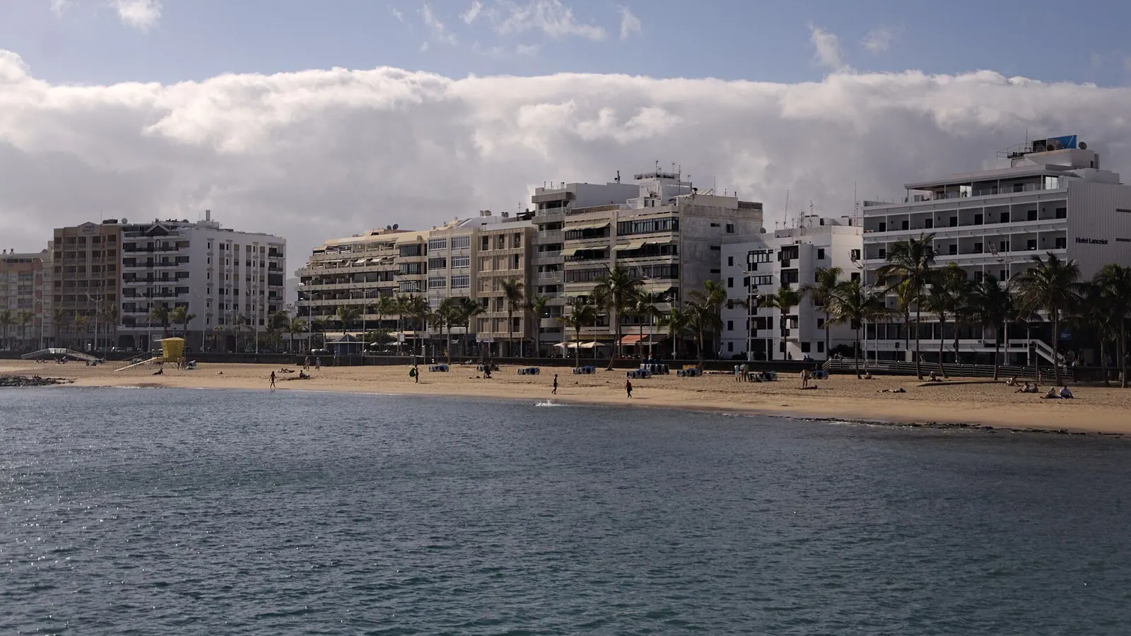 Arrecife – Views from the Reducto´s beach in Arrecife.
