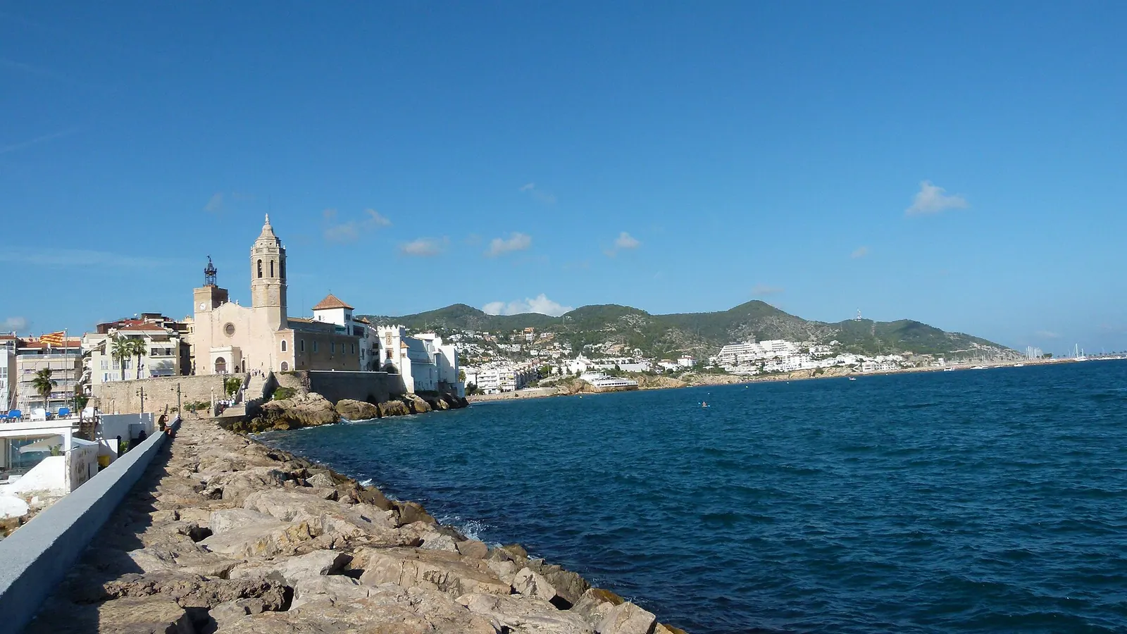 Sitges – Vista des del port de Sitges