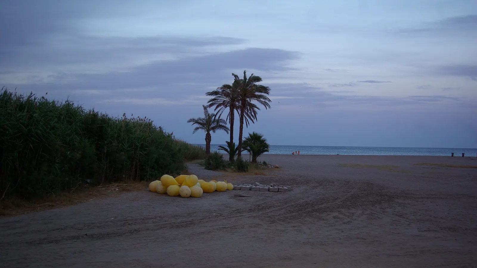 Vera – ® S.D. (ES,EN.) VERA COSTA PLAYA LAGUNA-ATARDECER